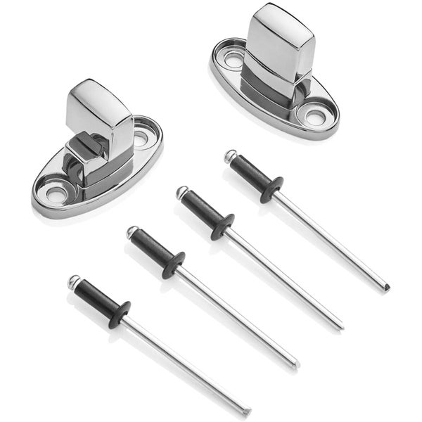 Set bestehend aus zwei verchromten Verschlüssen und vier Blindnieten zur Montage.