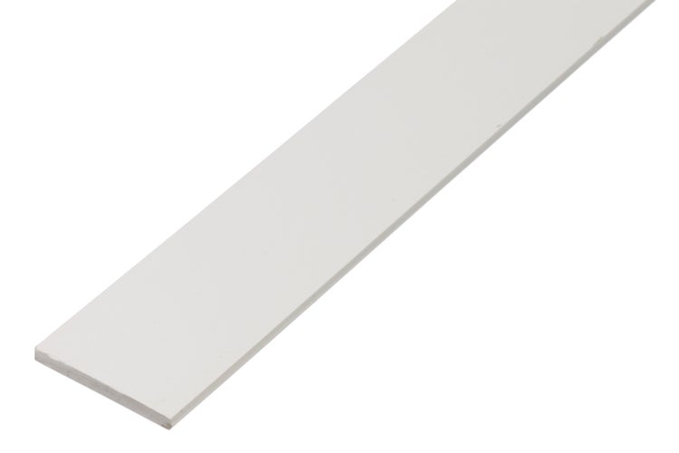 Flachleiste aus Kunststoff zur Kantenverkleidung