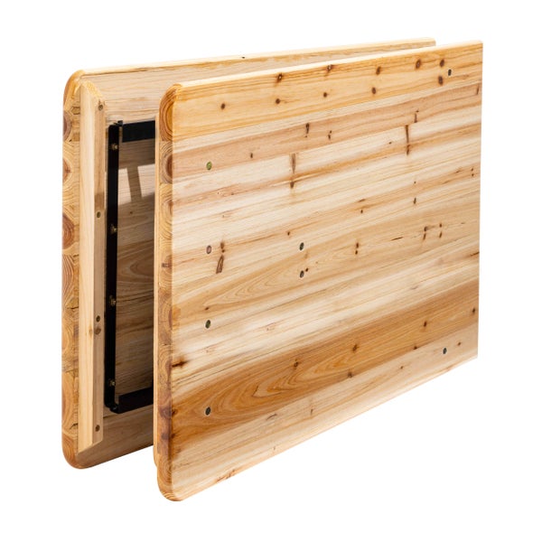 Metall-Schnappverschluss montiert auf einer Holzplatte mit zwei Sechskantmuttern.