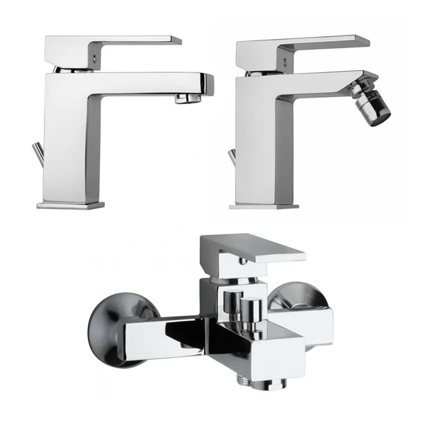 Set aus drei verchromten Armaturen: Waschtischmischer, Bidetmischer und Wannenarmatur in modernem, eckigem Design mit Einhebelbedienung.