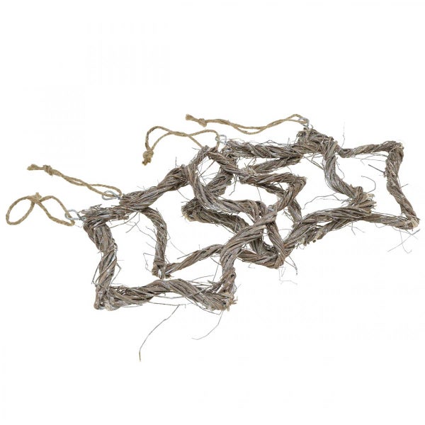 Dekorative Sternkette aus Zweigen mit Seilaufhängung.