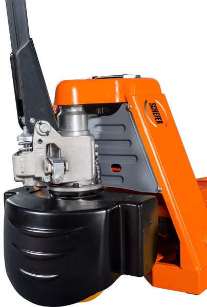 Detailansicht eines Gabelhubwagens mit Schefer Logo