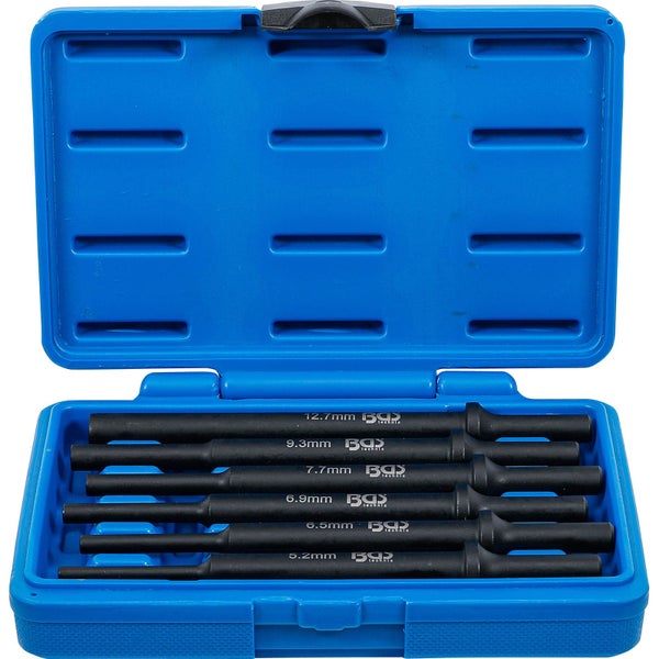 Splinttreiber-Satz im blauen Werkzeugkoffer