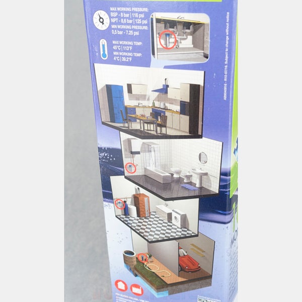 Produktverpackung eines Wasserfilters mit Anwendungsszenarien für Küche, Bad, Waschküche und Garten sowie technische Druck und Temperaturdaten