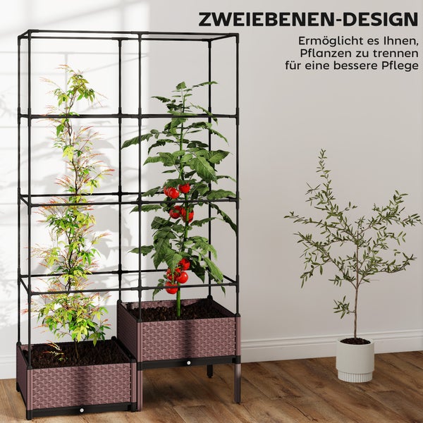 Zweistufiges Hochbeet mit Metall-Rankgitter und zwei strukturierten Pflanzkästen, bepflanzt mit Tomaten und einer Kletterpflanze.