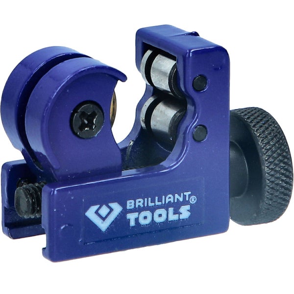 Blauer Mini-Rohrabschneider von Brilliant Tools für Rohre mit kleinem Durchmesser, aus Metall mit schwarzem Einstellrad.