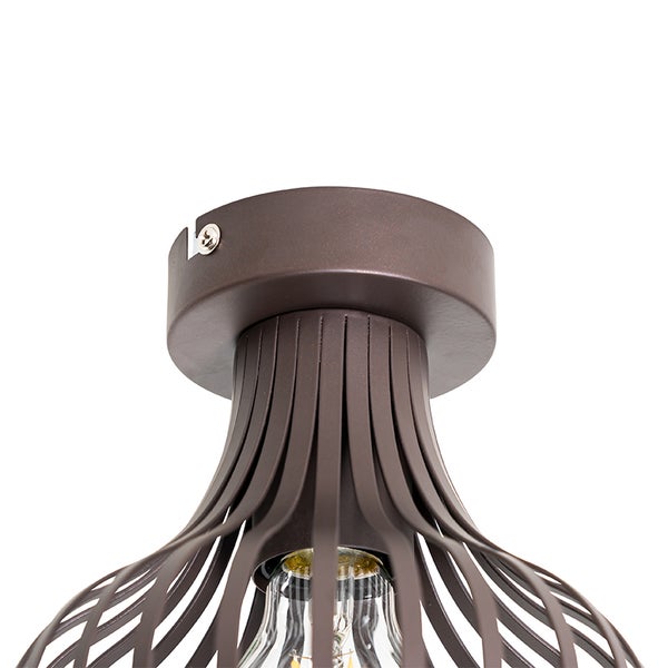 Deckenleuchte mit Lampenschirm aus Metallstreifen