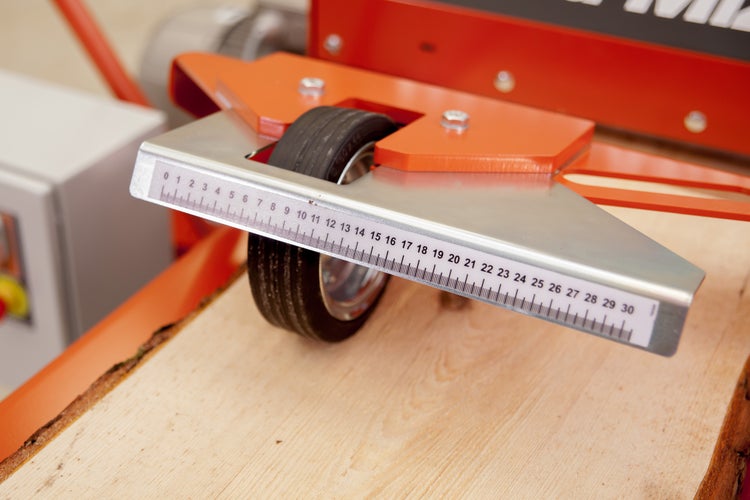 EG100 Doppelbesäumer mit 9PS Benzinmotor