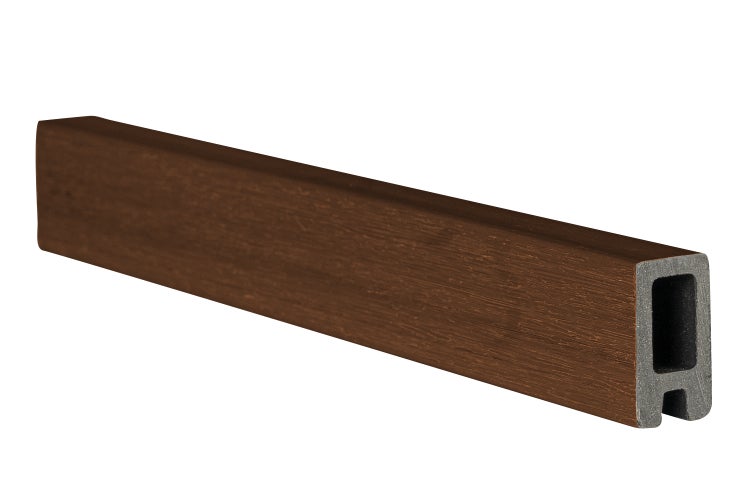 Hohle Terrassendiele aus Verbundmaterial