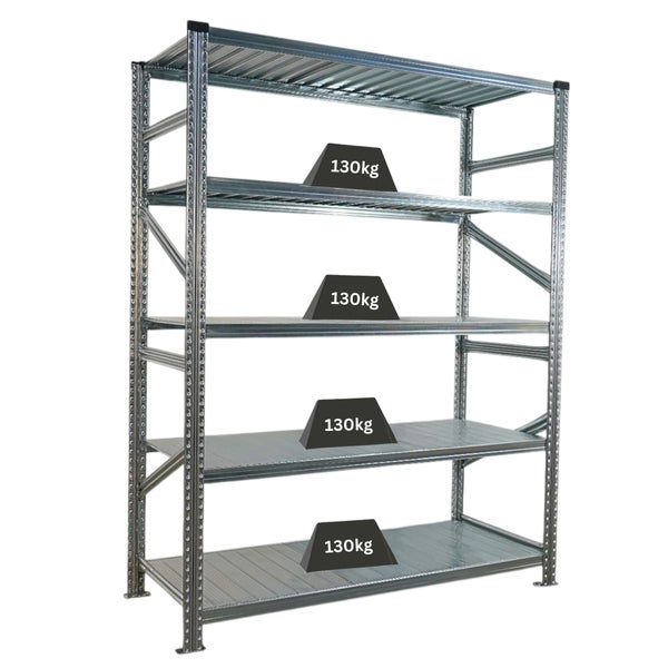 Metallregal mit vier Ebenen und Gewichten von 130 Kilogramm auf jeder Ebene