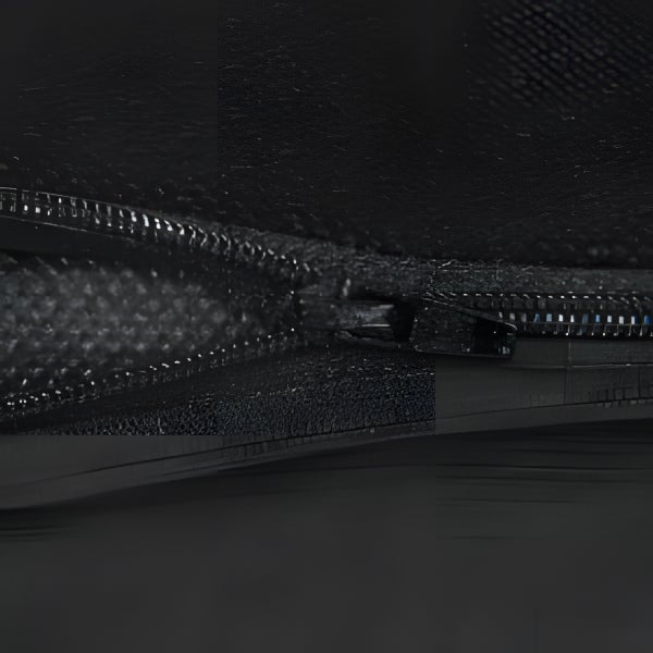 Detailaufnahme eines Reißverschlusses