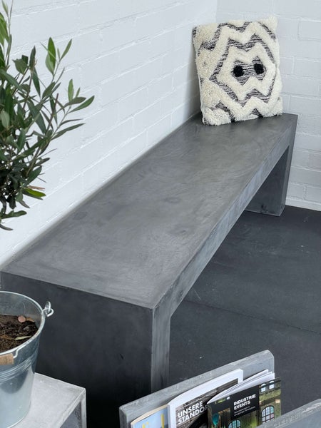 Beton Sitzbank U-Form 170 cm anthrazit