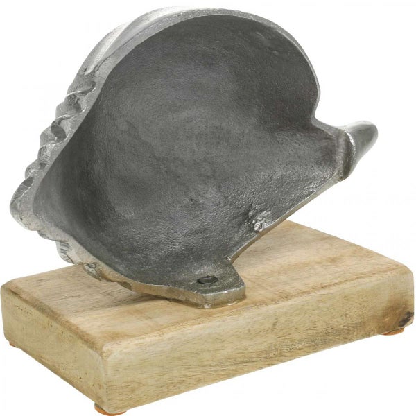 Nussknacker aus Metall mit Holzsockel