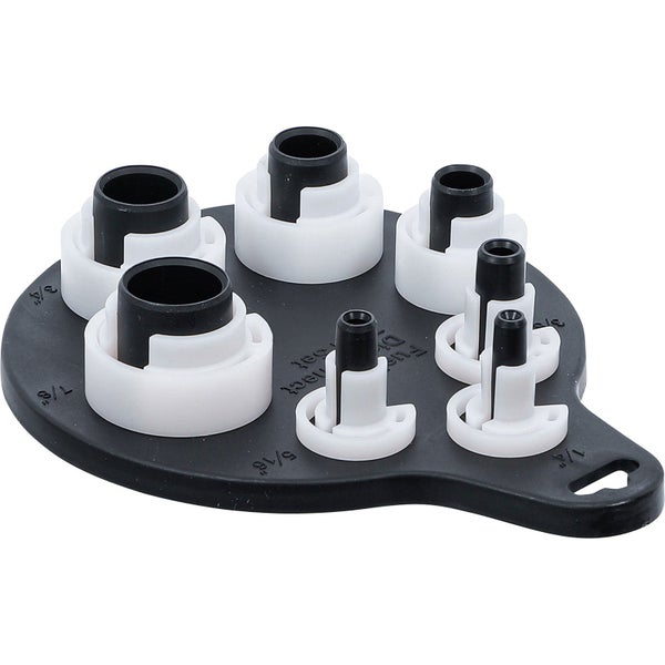 Geöffneter Werkzeugkoffer mit diversen Werkzeugeinsätzen