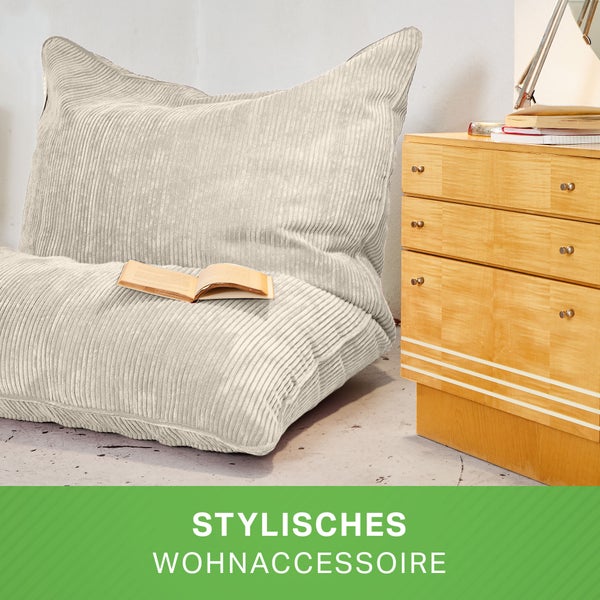 Cord Sitzsack mit Buch und Kommode