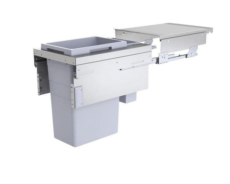 Ausziehbares Mülltrennsystem für Küchenunterschränke mit Metallrahmen und Kunststoffbehältern.