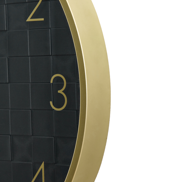 Wanduhr mit runder Einfassung und Mosaik Zifferblatt mit Ziffern