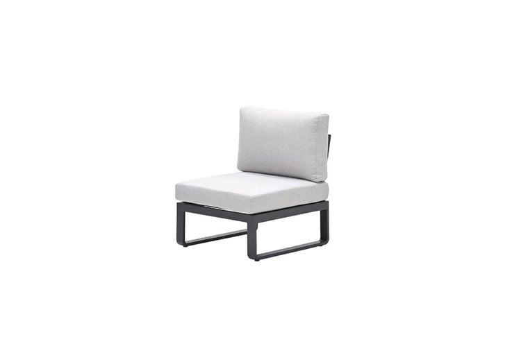 Moderner, armlehnenloser Garten-Lounge-Sessel mit Metallgestell, Sitzkissen und Rückenpolster.