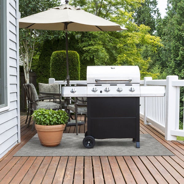 FLOORDIREKT Grillschutzmatte Matera - Feuerfest - Outdoor-Matte für den Grill - 90 x 120 cm
