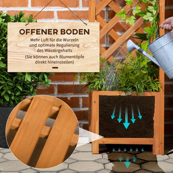 Eckspalier aus Holz mit Pflanzen