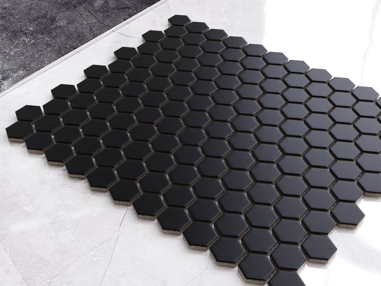 Keramikmosaik auf Netz für Bad oder Küche 30cm x 26cm  - Matt Black Hive
