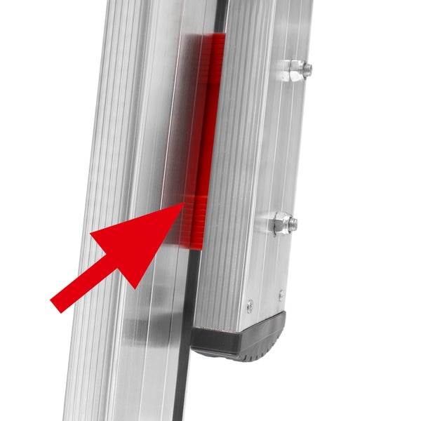Detail einer Aluminiumleiter mit roter Markierung
