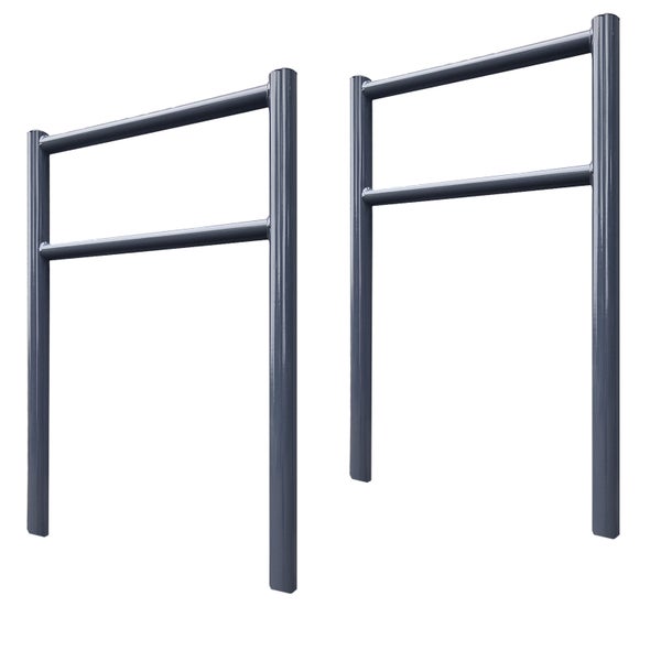 Zwei Barren für das Training im Freien