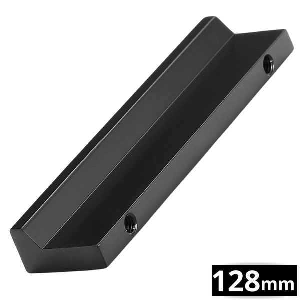 Schwarzer Möbelgriff aus Metall, 128 Millimeter
