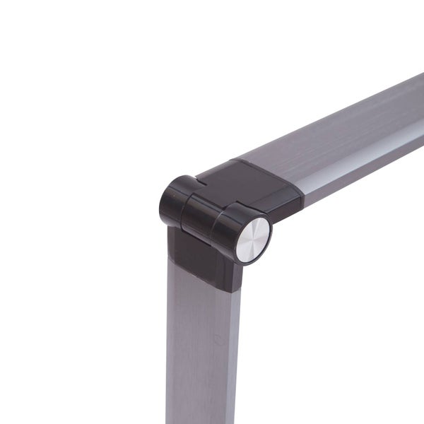 Gelenkverbindung für Aluminiumprofile an einem Rahmen.