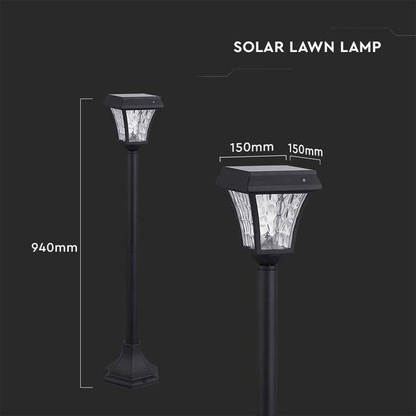 Solar-Rasenlampe mit den Maßen 940 mm Höhe und 150 mm Breite