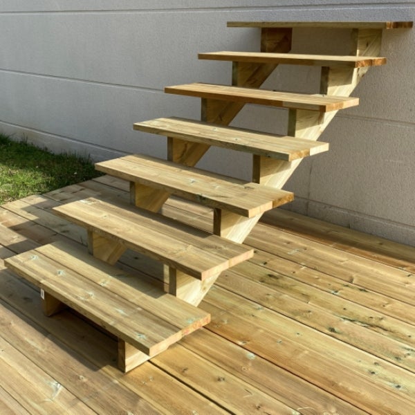 Außentreppe, Gartentreppe, Terrassentreppe  Holz H122cm 7 Stufen, Breite 100cm, OHNE Setzstufen