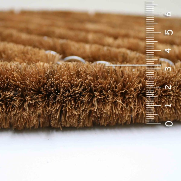 Kokosfußmatte mit Messskala zur Bestimmung der Dicke