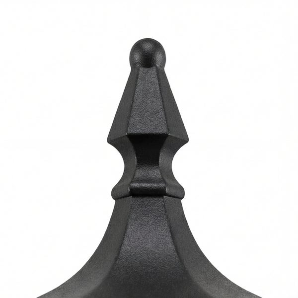 Detailaufnahme eines Zaunpfostenaufsatzes