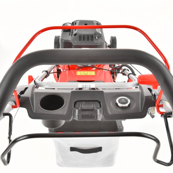 Rasenmäher-Griff und Bedienpanel mit Startknopf, Getränkehalter und ergonomischem Holm.