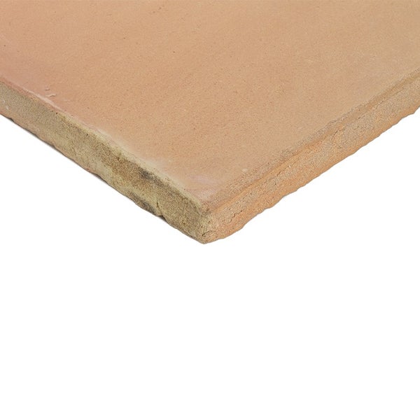 Quadratische Bodenfliese aus Terrakotta mit einer rustikalen, handgeformten Kante für den Innenbereich.