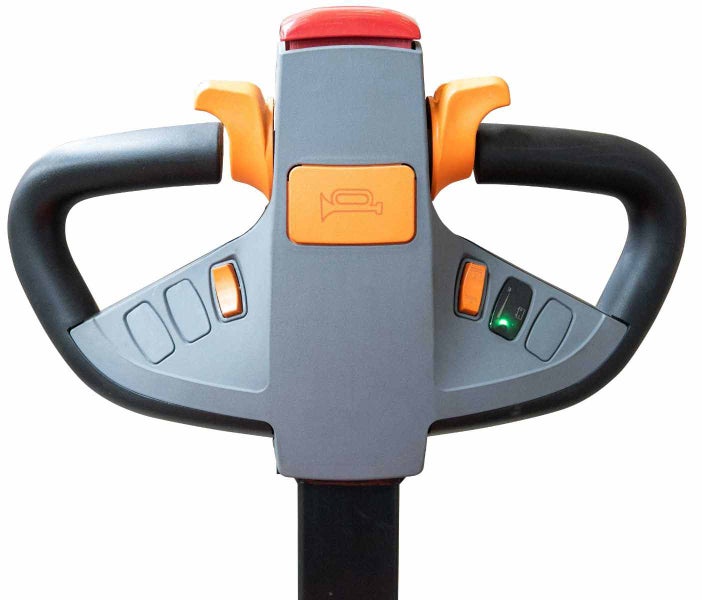 Deichselkopf eines elektrischen Hubwagens mit Bedienelementen wie Hupe und Fahrtrichtungsschaltern.