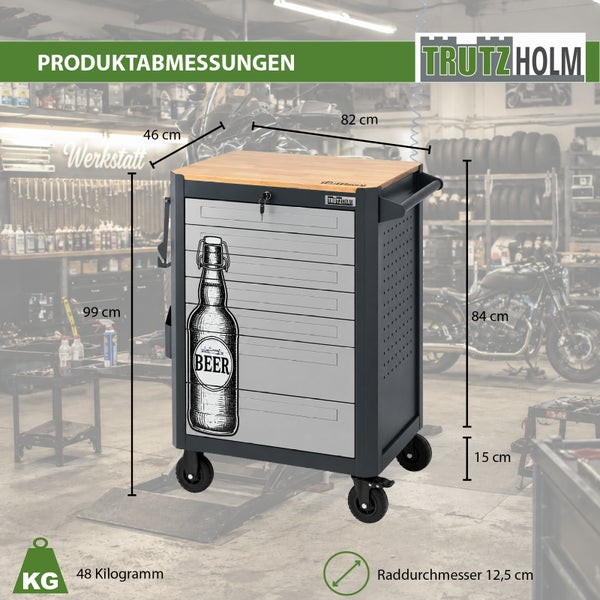 Werkstattwagen von Trutzholm mit Holzoberplatte und Schubladen, dekoriert mit Bierflaschenmotiv, inklusive Maßangaben und technischen Details.