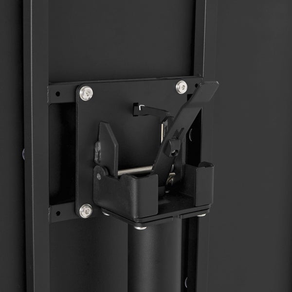 Schwarze Metallhalterung mit Hebelmechanismus und Befestigungsschrauben.