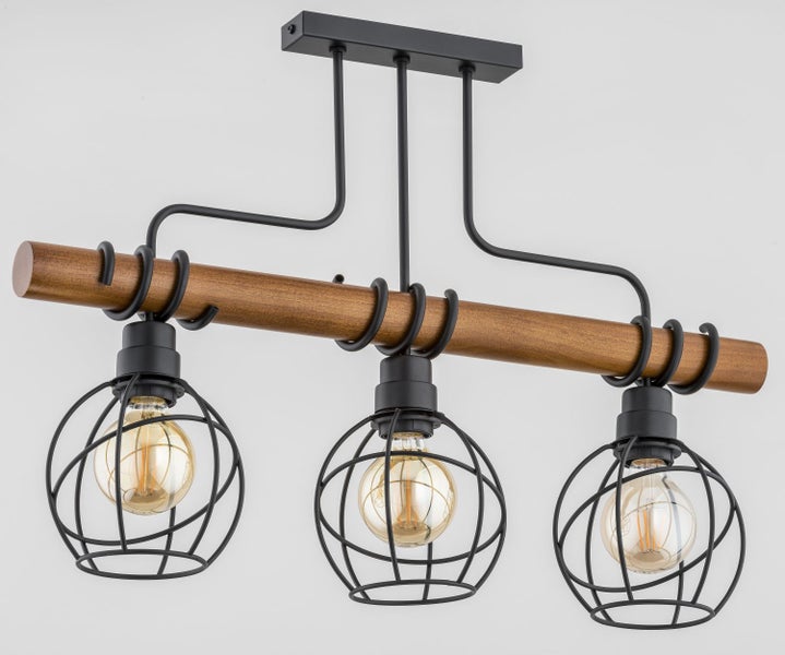 Dreiflammige Deckenleuchte mit Holzbalken und drei Gitterkugel Lampenschirmen im Industrial Stil.