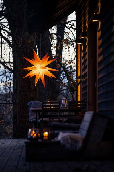 Informationen zu Ösenabstand, Gewichten, Farben und Größen von Abdeckplanen