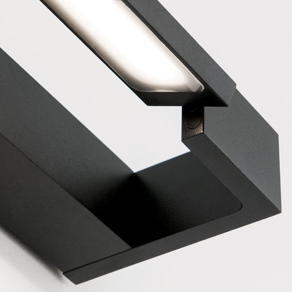 Moderne Wandleuchte in rechteckigem Design mit integrierter LED Beleuchtung