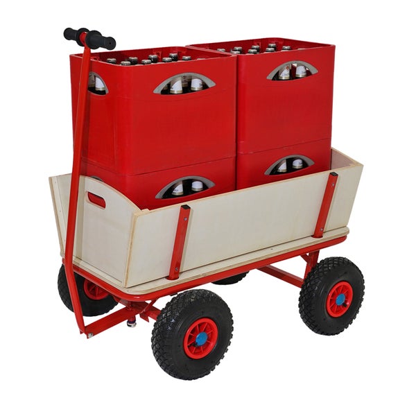 Bollerwagen aus Holz mit rotem Metallrahmen und Luftbereifung, beladen mit vier Getränkekisten.