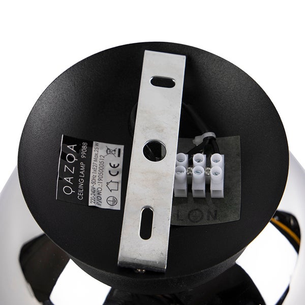 Detailansicht Deckenleuchte mit Montageplatte und Klemmen