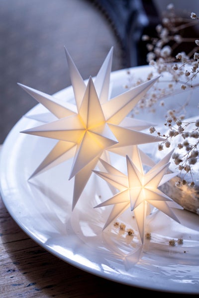 Sterntaler Dekostern | Weihnachtsstern Mini-Stern | Kunststoff | 18-Zacker | 12cm | Innen | LED | Batterie | mit Timer