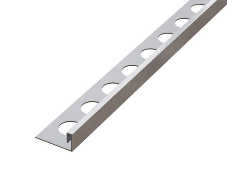 Fliesenprofil mit Löchern zur besseren Haftung