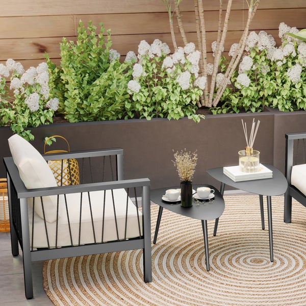 Outsunny Couchtisch 2er Set, Wetterfest Balkontisch aus Stahl, Beistelltisch im Geometrischem Design, Kaffeetisch Outdoor, Gartentisch Terrassentisch für Garten Terrasse Balkon Schwarz