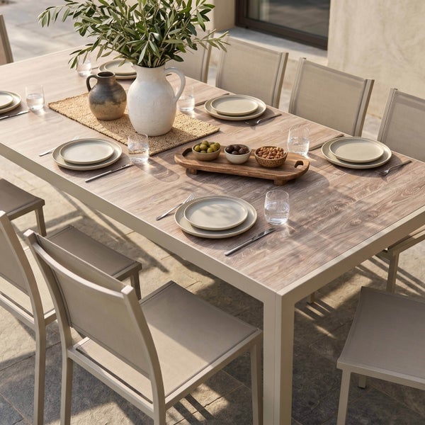 Gartentisch aus Keramik in Holzoptik 206 cm mit 10 Stühlen in Creme - Oviala