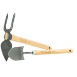 Set bestehend aus einer Gartenhacke und einer Handschaufel mit Holzstielen für Gartenarbeiten.