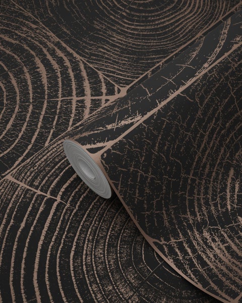 Tapetenrolle mit Baumscheibenmuster für die Wandgestaltung