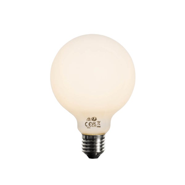 LED-Leuchtmittel Globe mit E27-Sockel und mattem Glas.